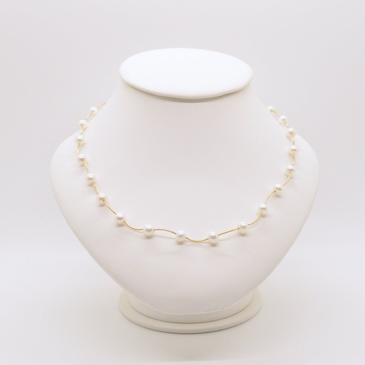 Collier à Perles Avec Accent D'or
