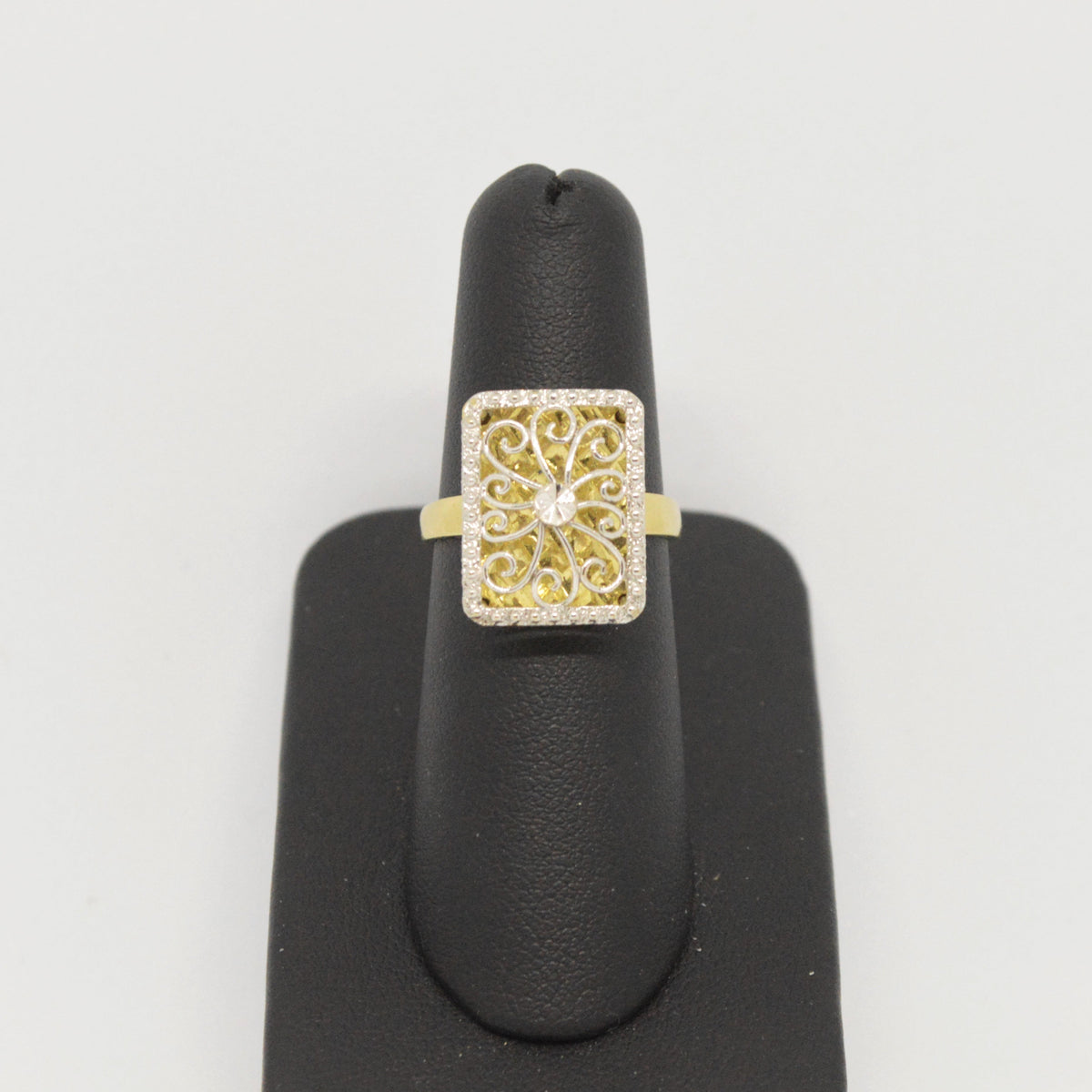 Bague Rectangle Ajouré R096