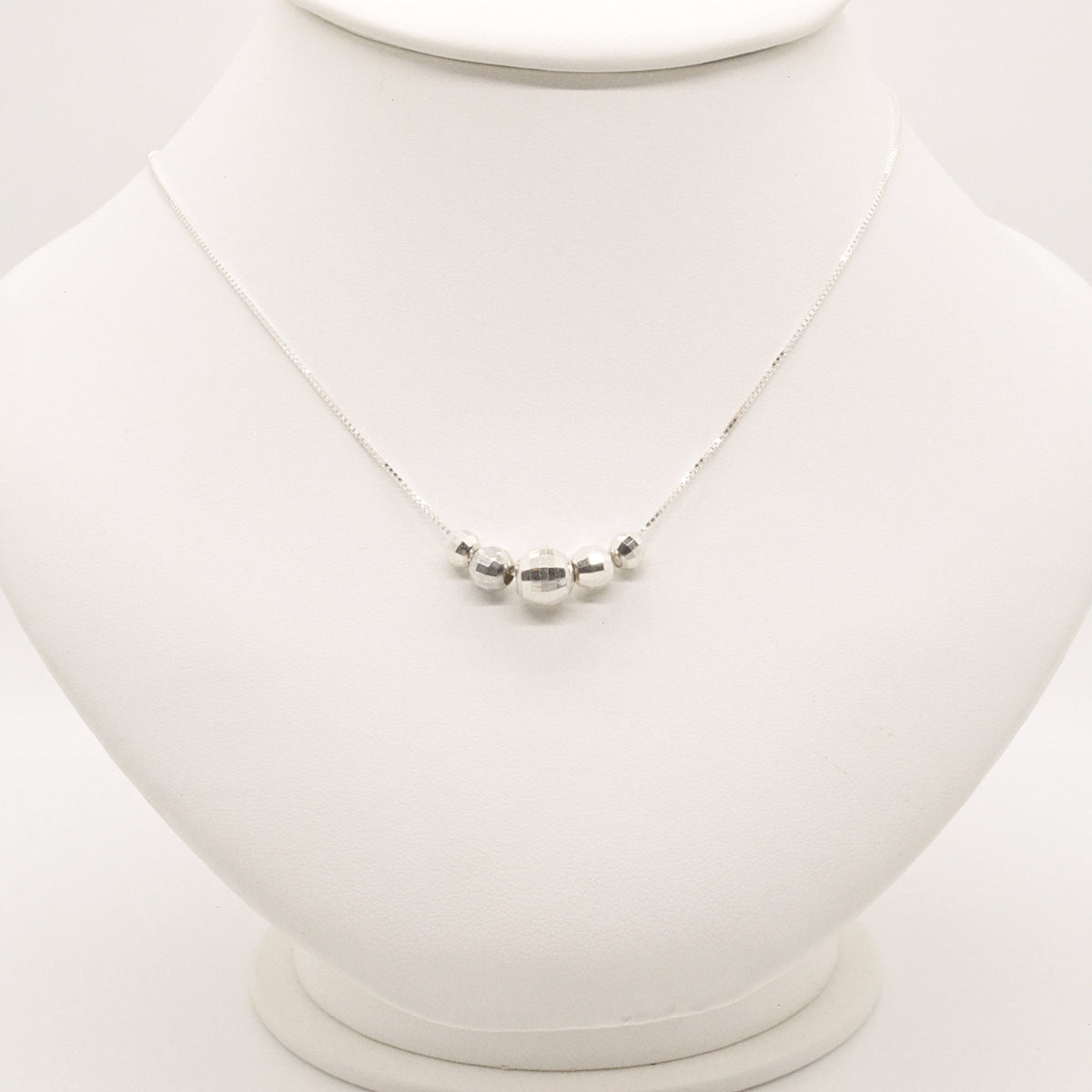 Collier Boules à Facettes