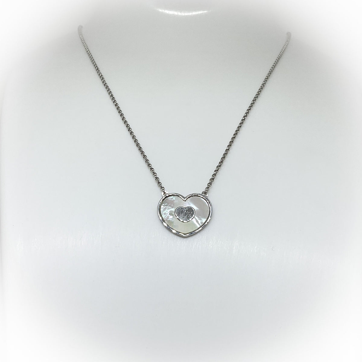 Collier C004
