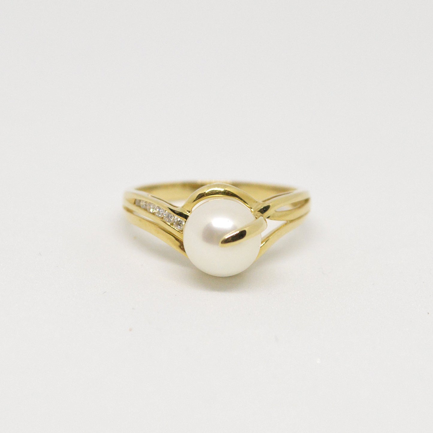  Bague à Perle Et Diamants RP03