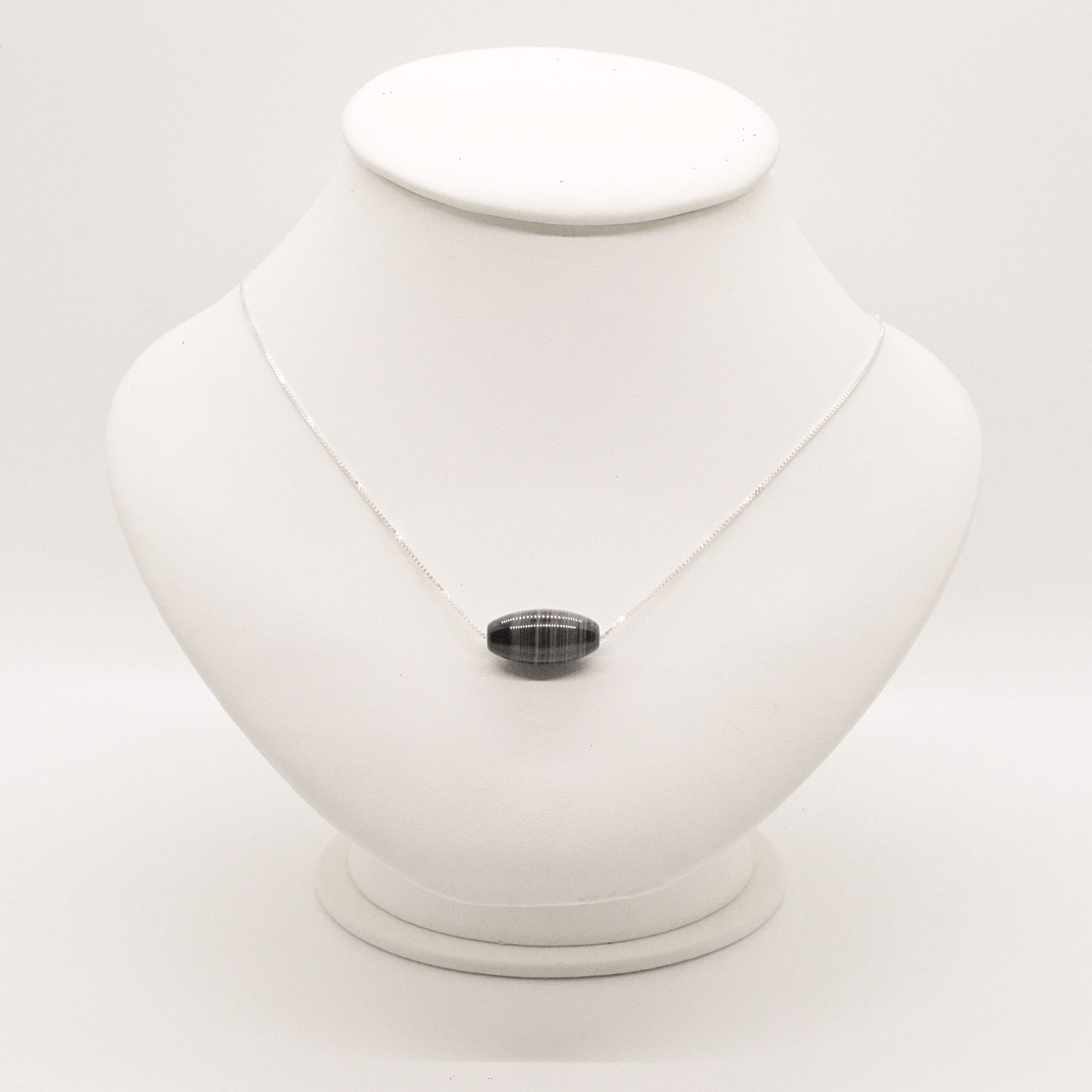  Collier Agatha
